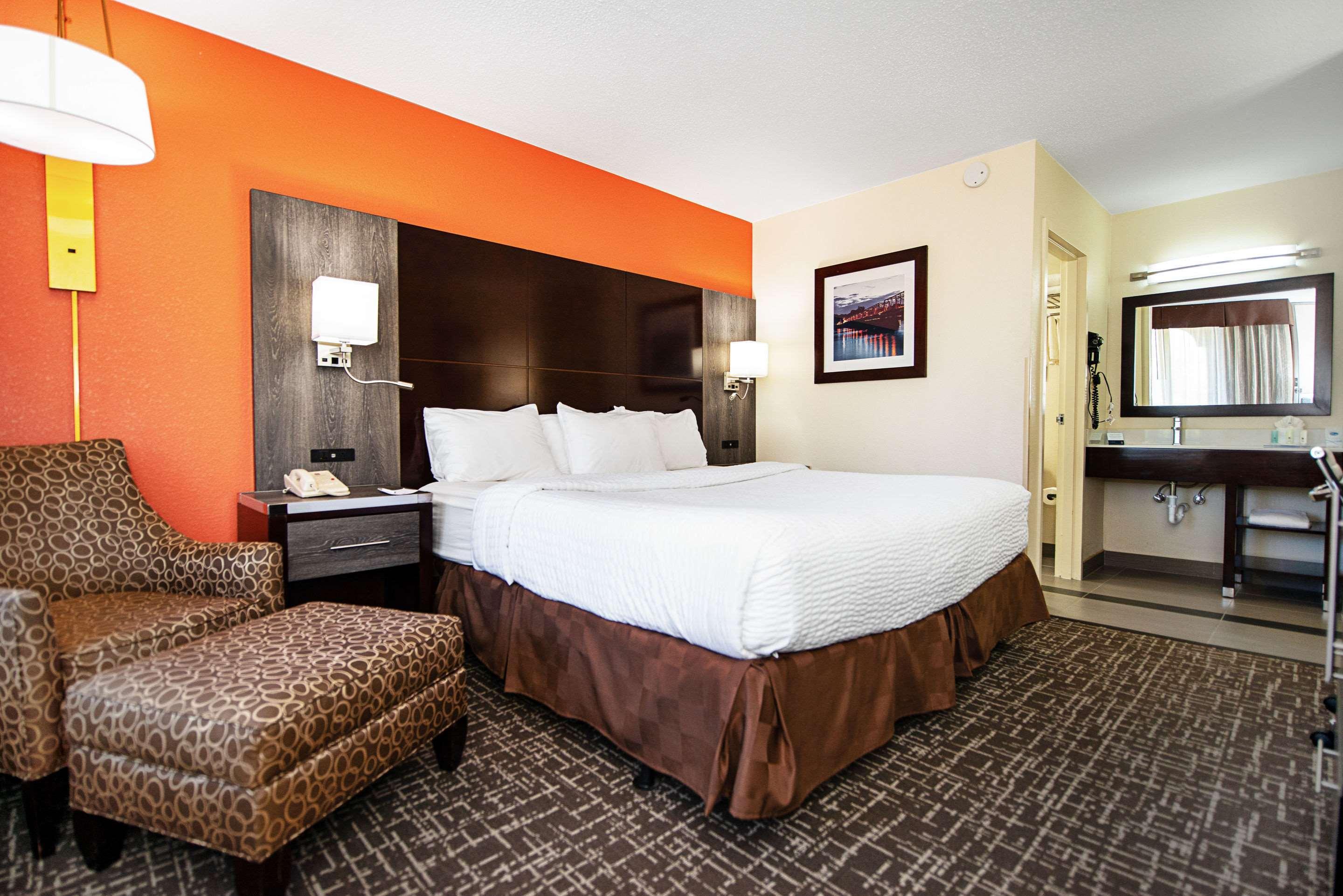 New Hope Inn & Suites Екстериор снимка