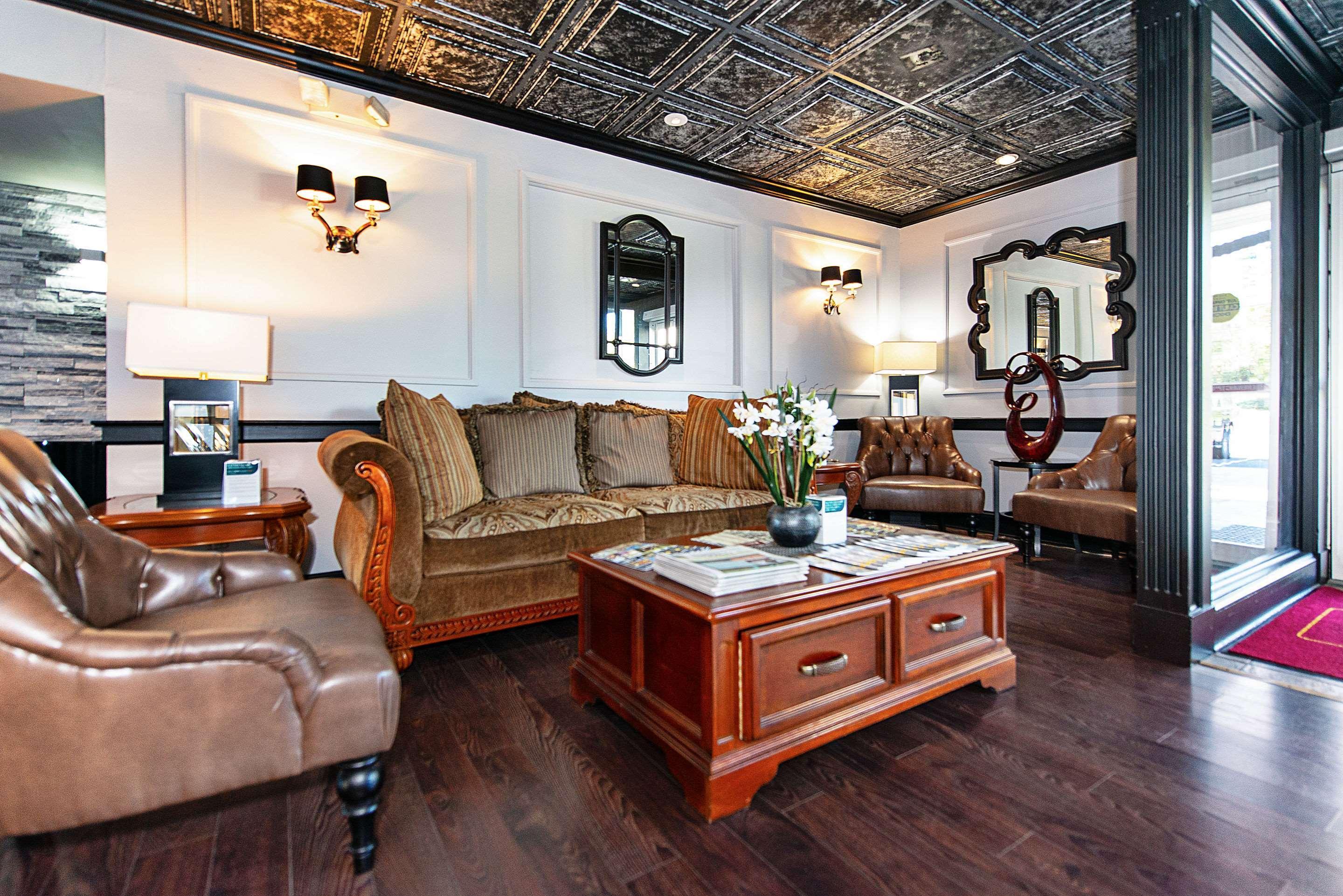 New Hope Inn & Suites Екстериор снимка