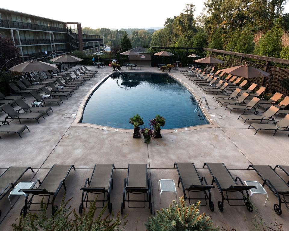 New Hope Inn & Suites Екстериор снимка